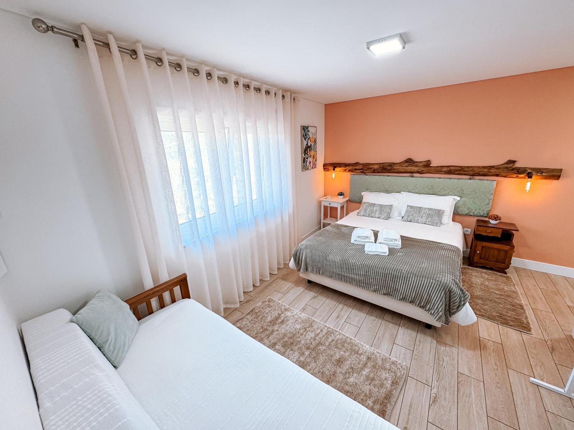 Ninho D'Arara Bed & Breakfast Tondela Exterior photo