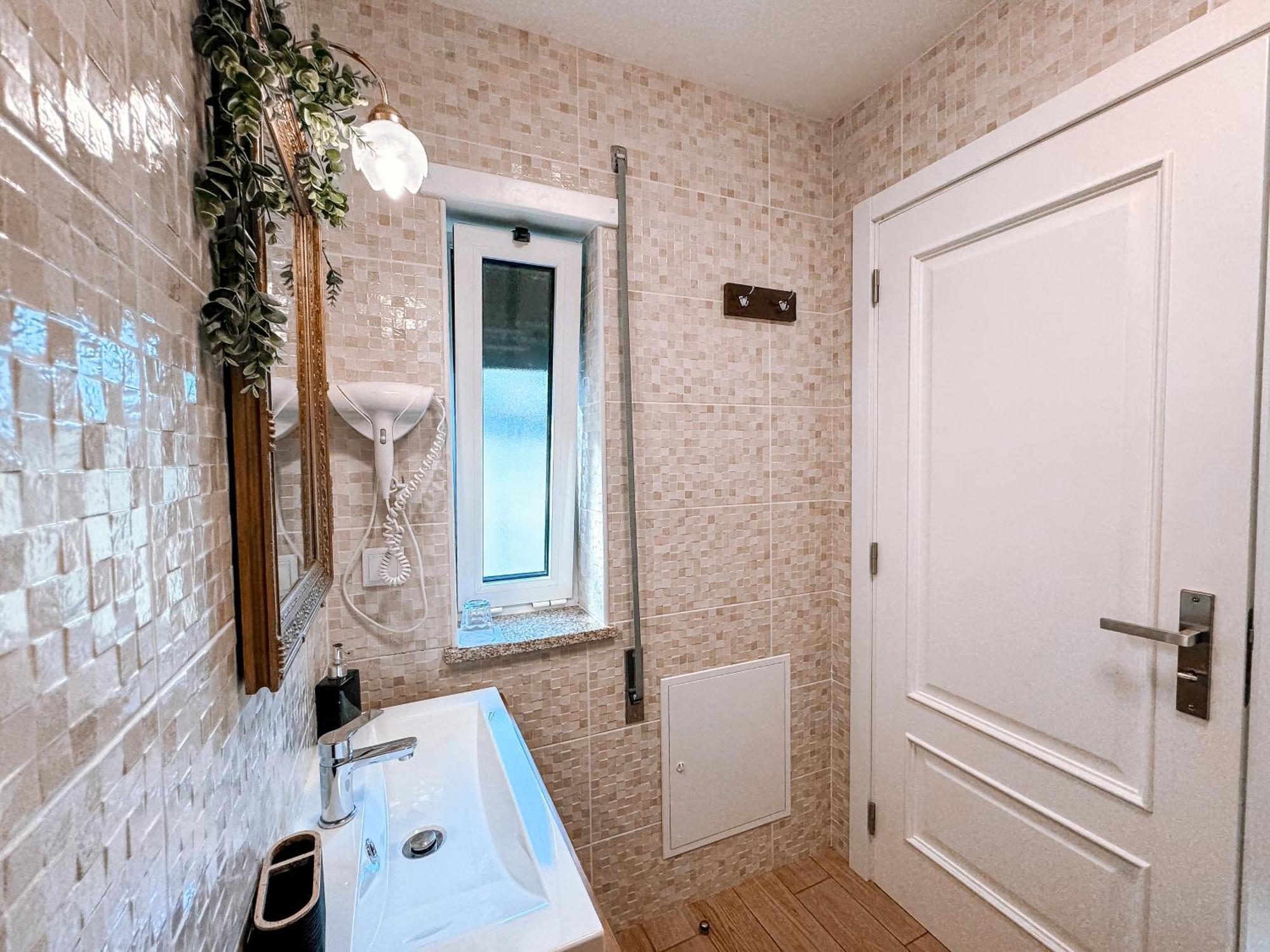 Ninho D'Arara Bed & Breakfast Tondela Exterior photo