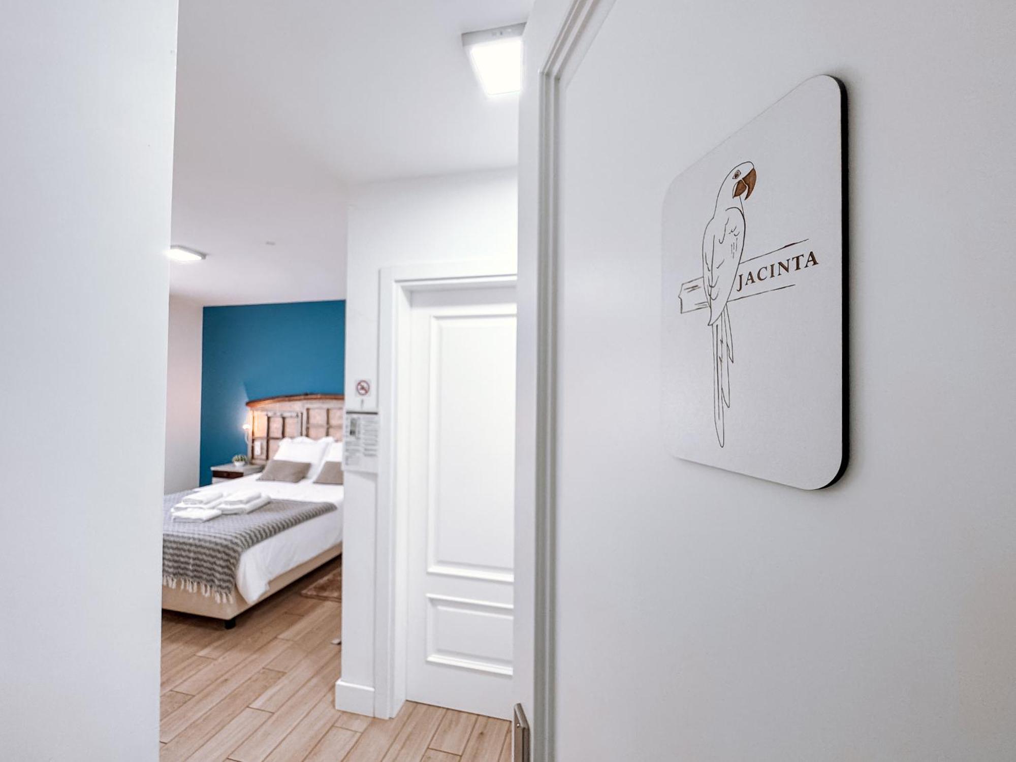 Ninho D'Arara Bed & Breakfast Tondela Exterior photo