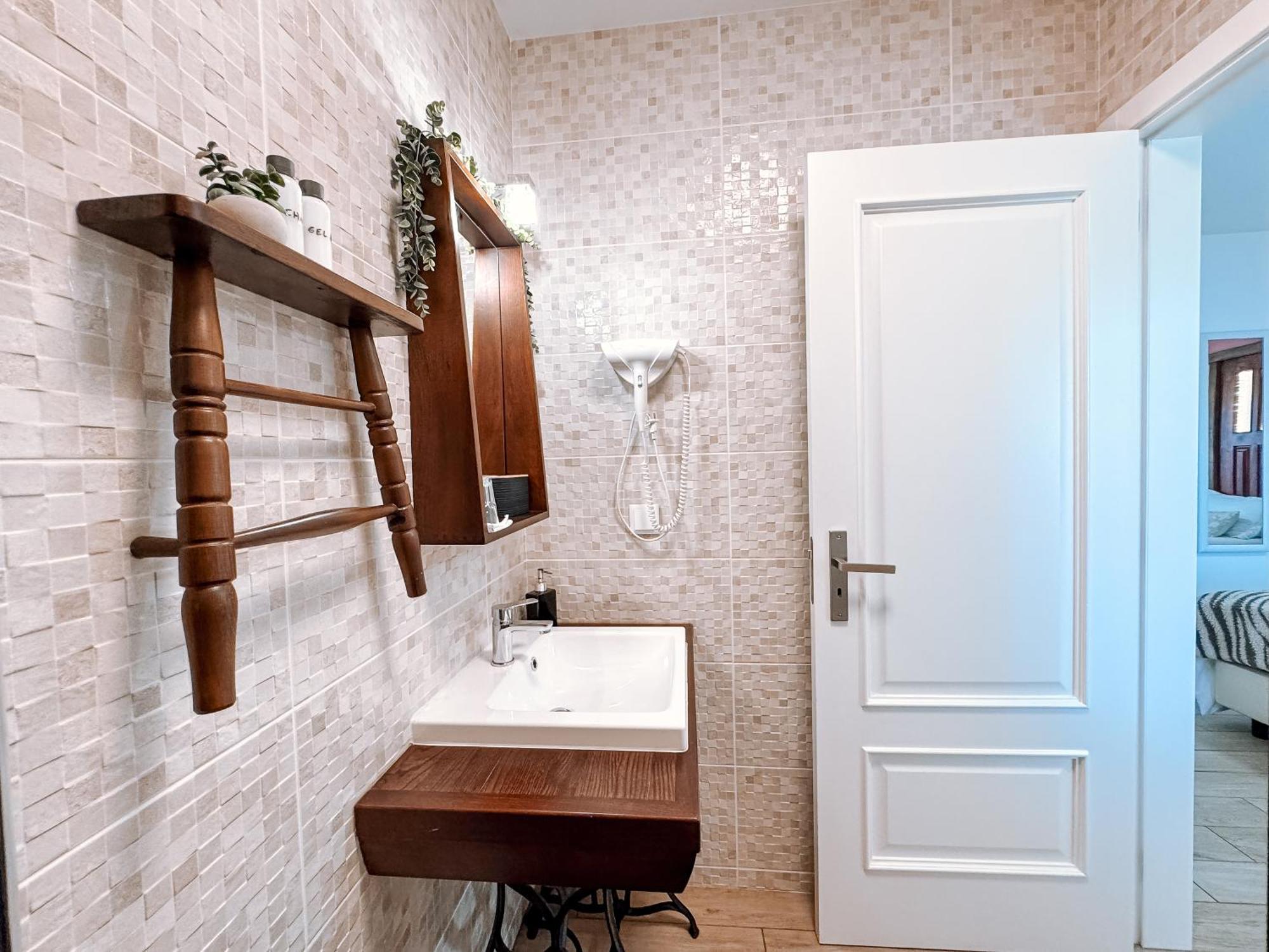Ninho D'Arara Bed & Breakfast Tondela Exterior photo